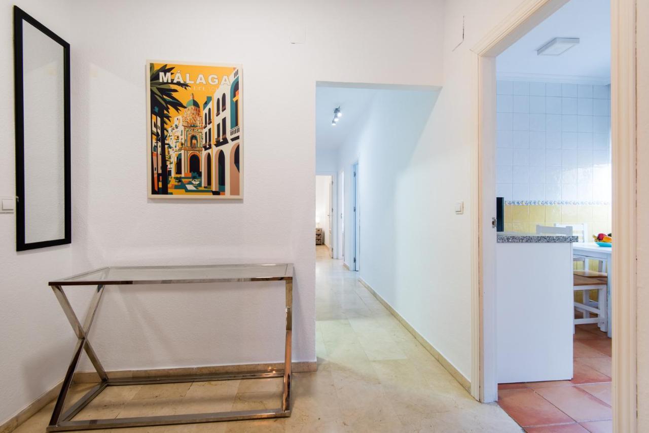 The 1St Corner Central Apartments Málaga Kültér fotó