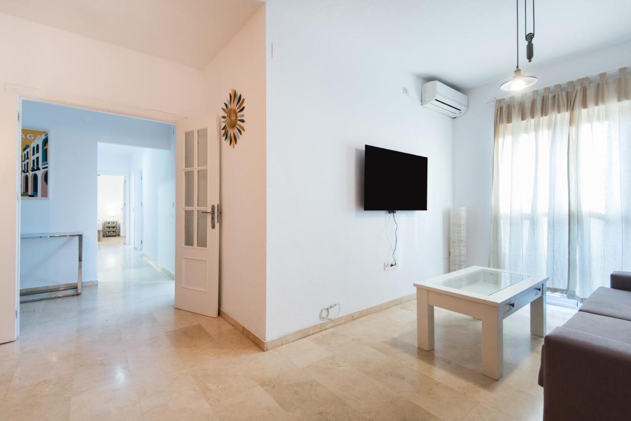 The 1St Corner Central Apartments Málaga Kültér fotó